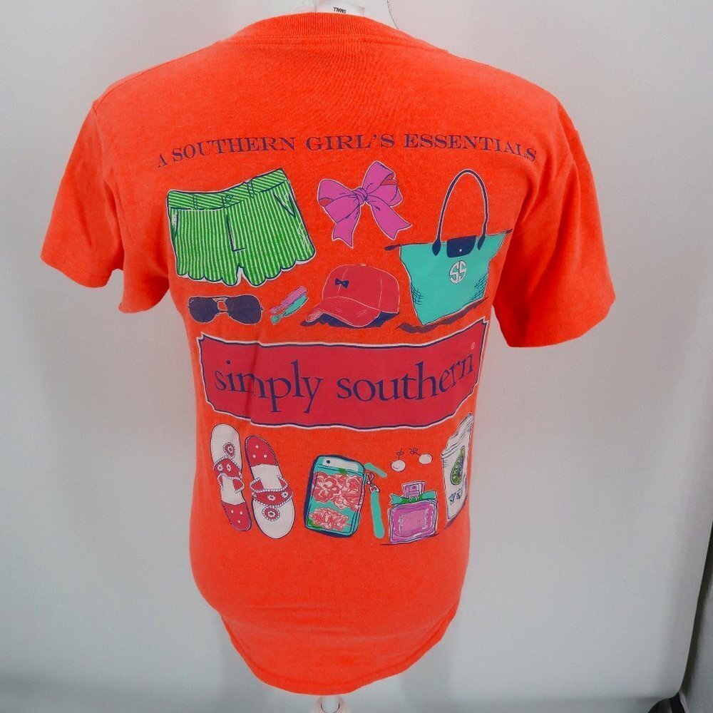 Simply Southern A Southern Girl's Essentials T-Shirt Size Small